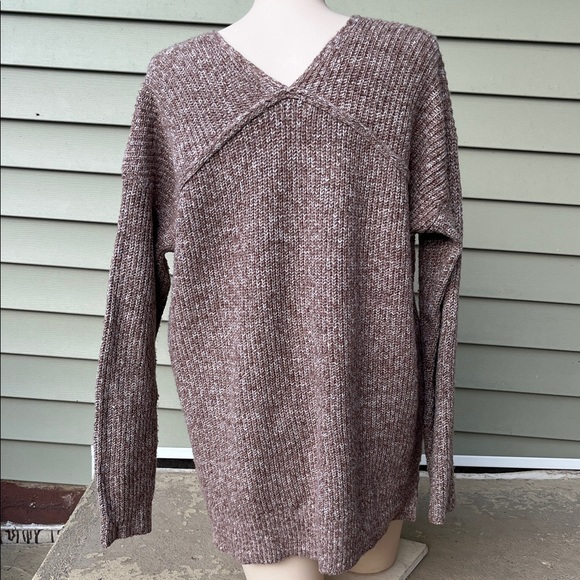 Like new Staccato V-Neck Sweater in Brown - Picture 8 of 13